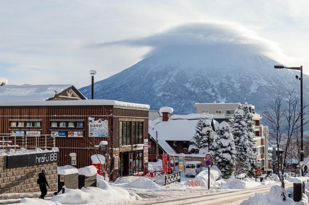 Pension Berg Niseko Εξωτερικό φωτογραφία